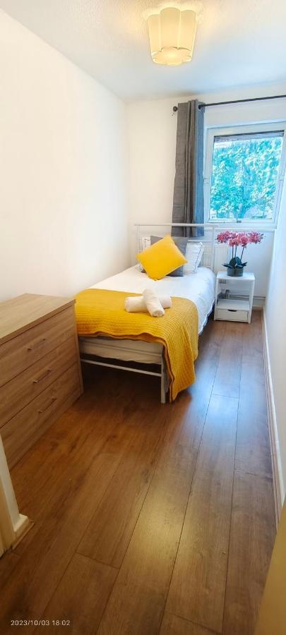 فيلا Clapham Garden Near Battersea Park لندن المظهر الخارجي الصورة