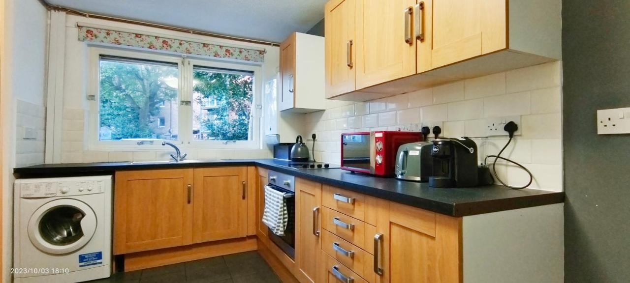 فيلا Clapham Garden Near Battersea Park لندن المظهر الخارجي الصورة