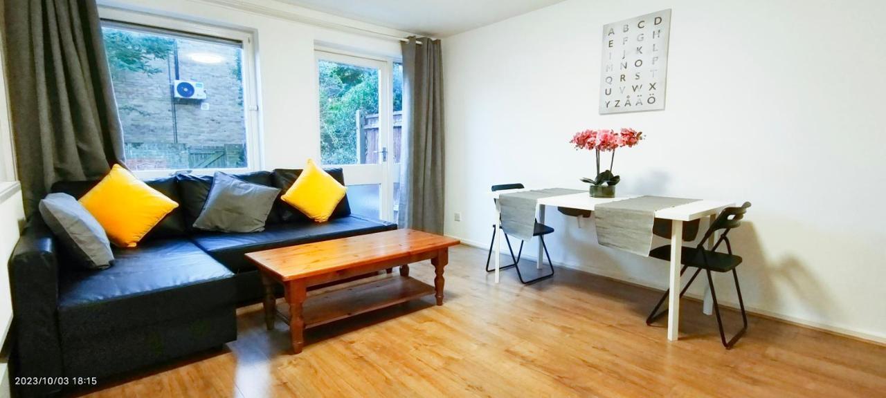 فيلا Clapham Garden Near Battersea Park لندن المظهر الخارجي الصورة