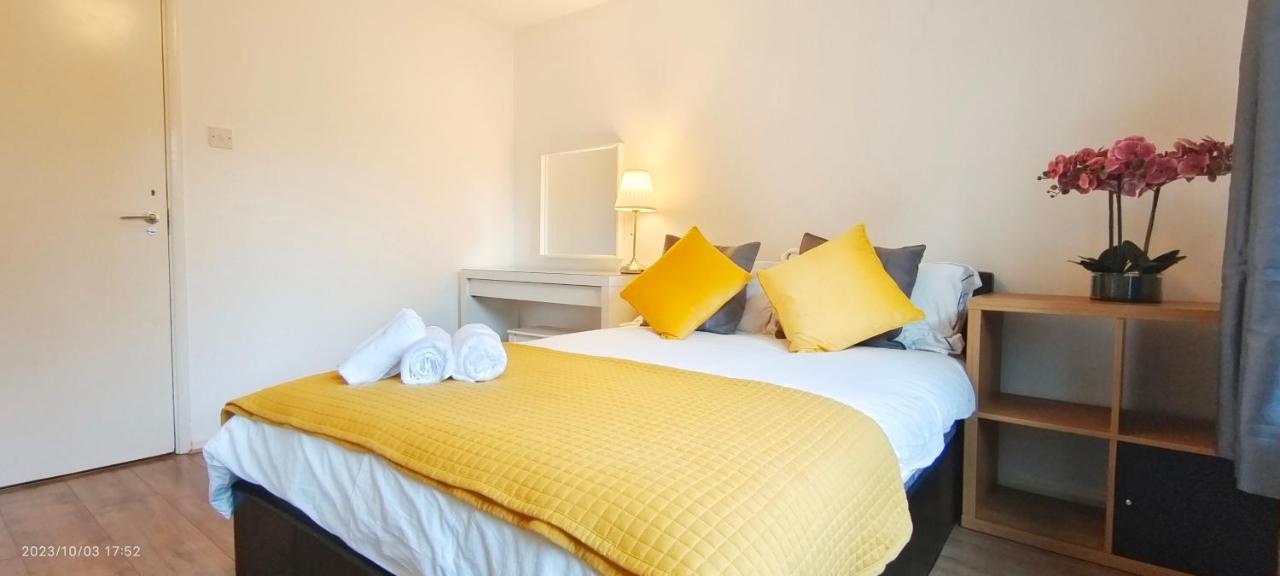 فيلا Clapham Garden Near Battersea Park لندن المظهر الخارجي الصورة