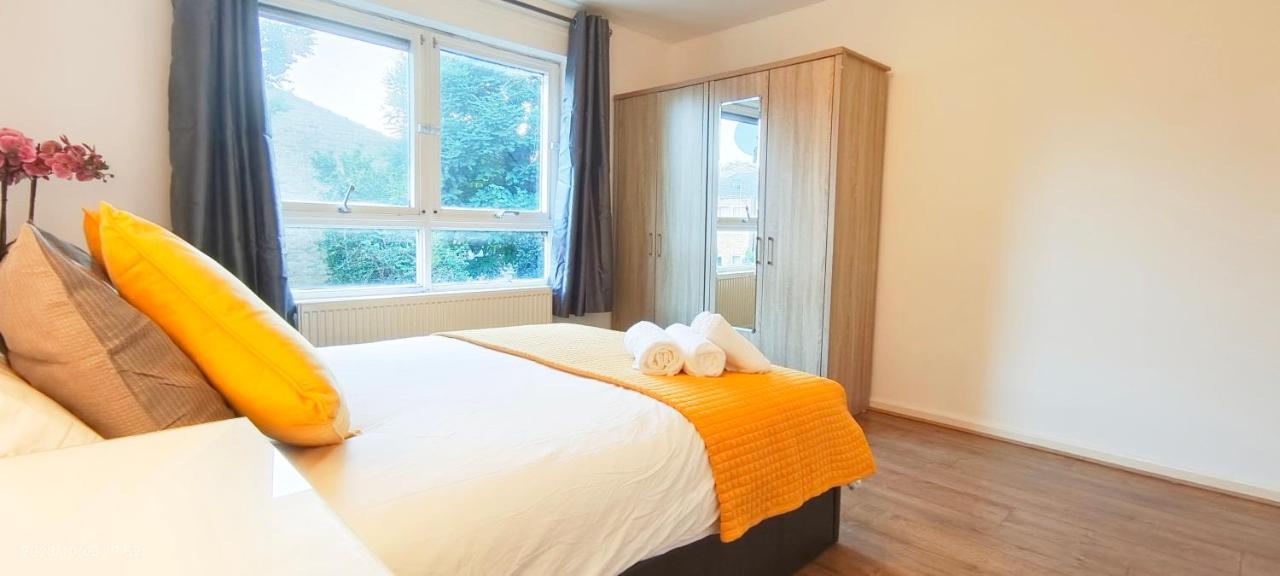 فيلا Clapham Garden Near Battersea Park لندن المظهر الخارجي الصورة